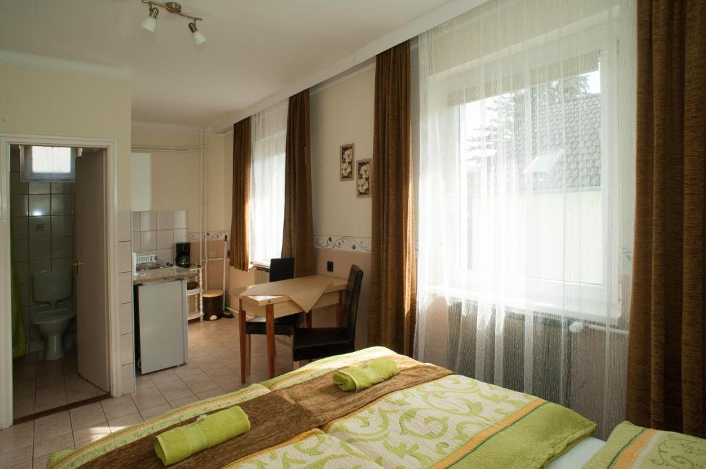Oleander Apartman Hévíz Εξωτερικό φωτογραφία